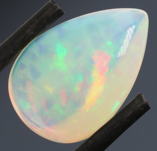 Remarkable 3.52ct full honeycomb pattern Opal