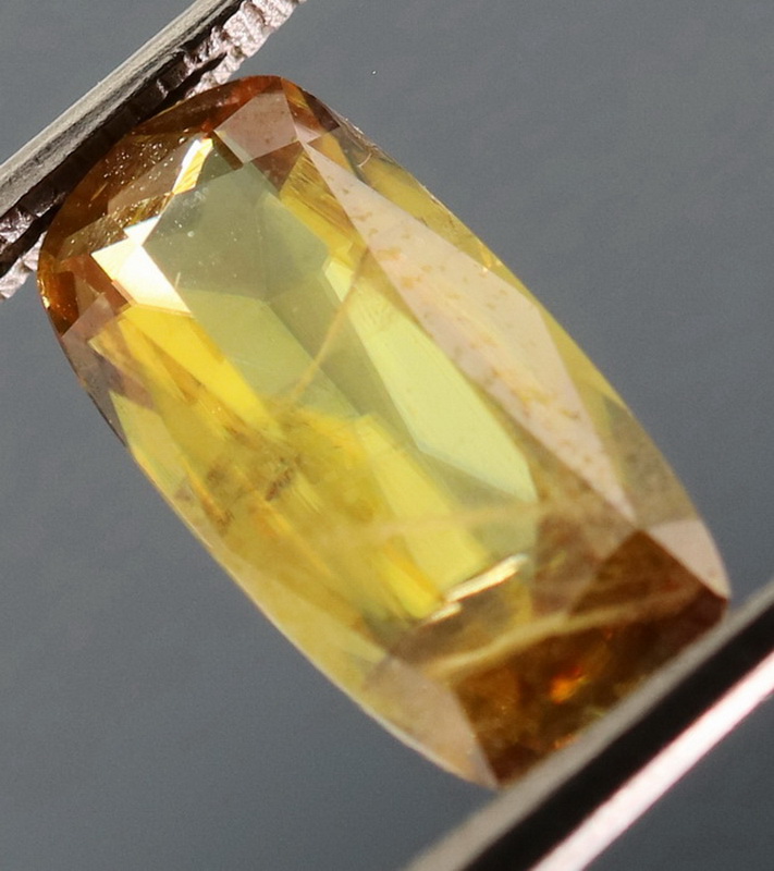 Gorgeous 1.63ct color shifting Sphene