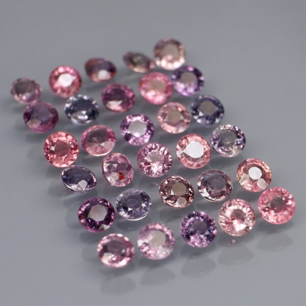 Yes! Diamond cut Sapphires! 4.18 carats of them!