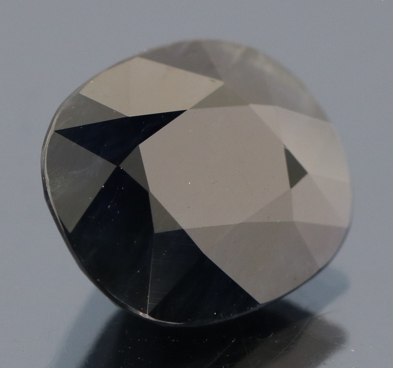 Investment sized 7.13ct GIA certified Sapphire