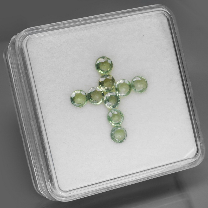 Fantastic 2.14ct diamond cut GREEN Sapphire set