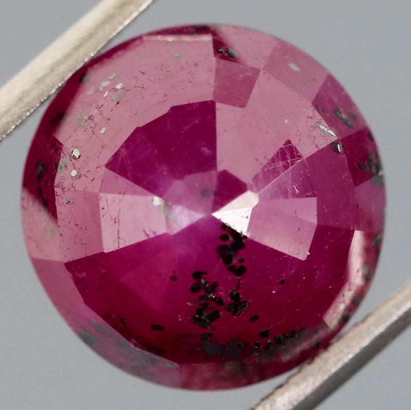 Rich color UNHEATED 7.13ct Winza Ruby