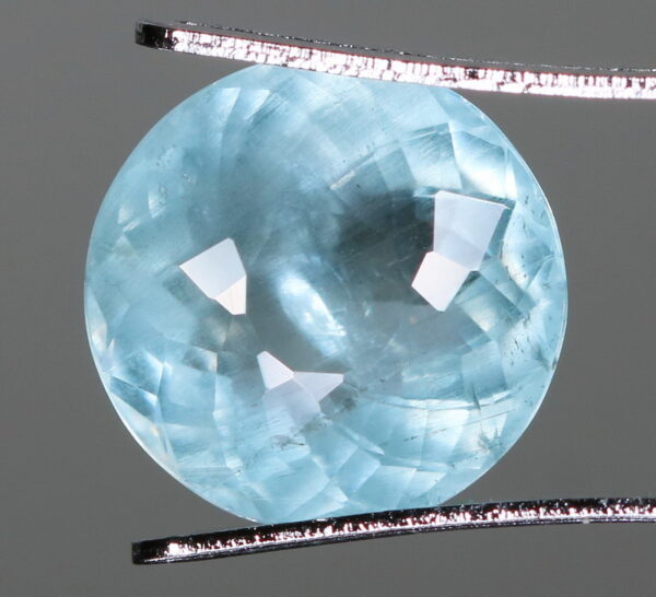 Glowing 3.53ct untreated Brazilian Aquamarine