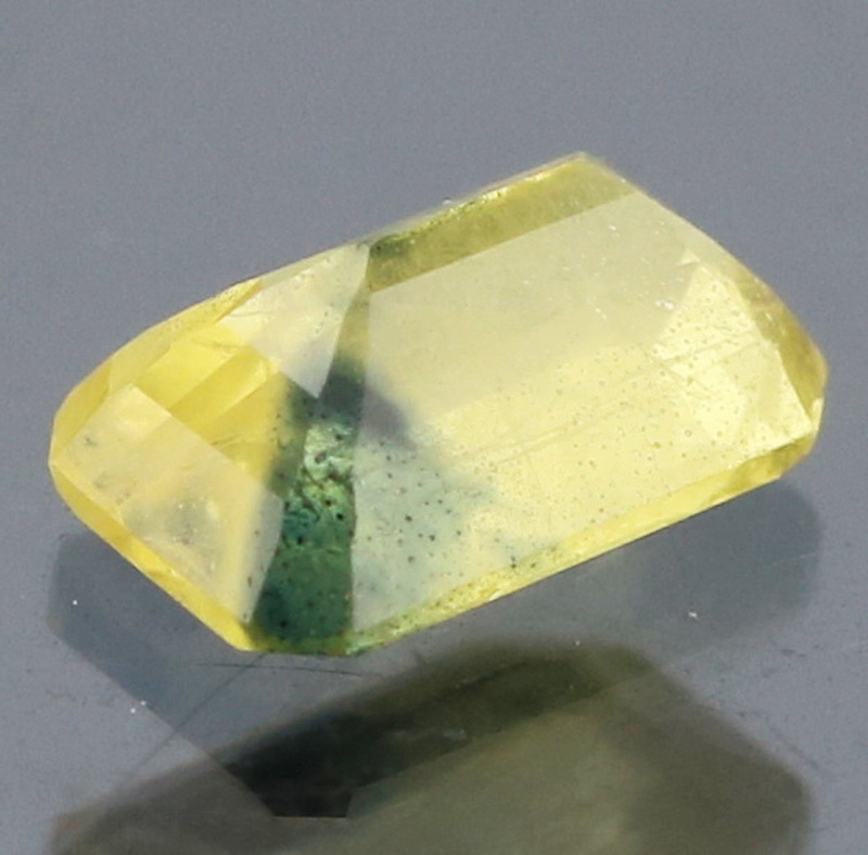 Rare bi-color .56ct blue and yellow Sapphire