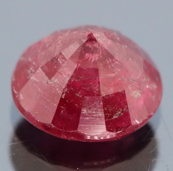 Exciting 2.35ct violet red Rubellite Tourmaline
