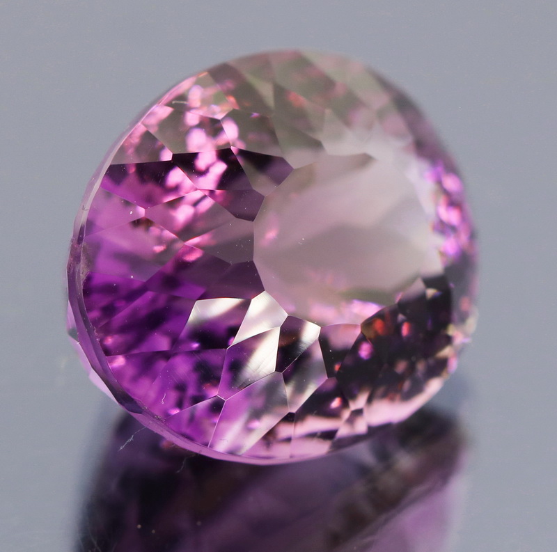 Rich violet 26.13ct prismatic flashing Amethyst