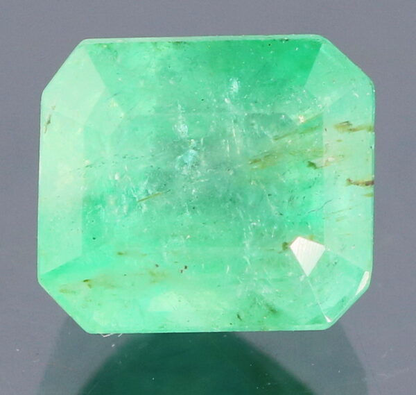 Bright green Colombian 1.72ct Emerald