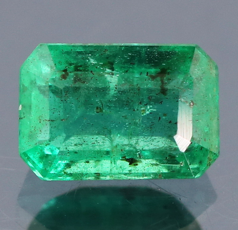 Gorgeous .96ct rich green Colombian Emerald