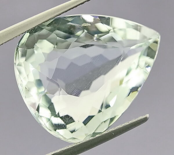Collectors! 12.01ct unheated pale green Orthoclase