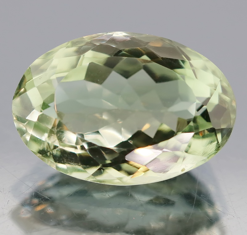 Brilliant 13.59ct natural platinum green Amethyst
