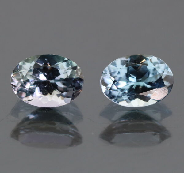 Superb 1.70ct VS blue violet Tanzanite pair