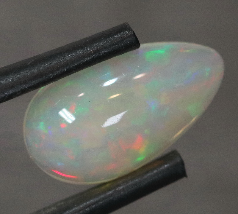 Stunning 1.86ct disco patterned Jelly Opal
