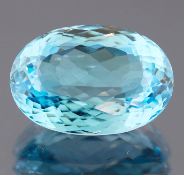 Large 21.88ct top Swiss blue Topaz