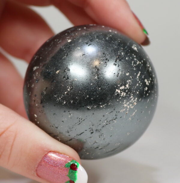 Metallic! 1,415ct Hematite sphere