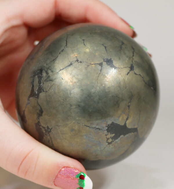Outstanding 4,530ct Apache Gold sphere