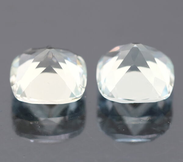 Beautifully matched UNTREATED 7.54ct Topaz pair