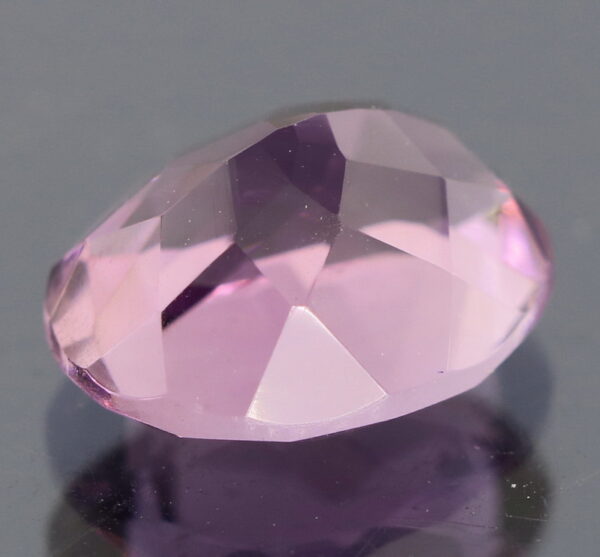 Stunning 2.58ct natural vibrant lilac Amethyst