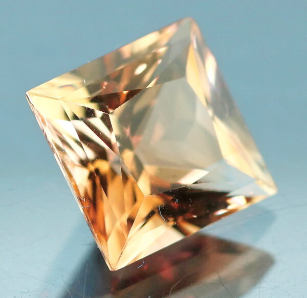 AAA 5.06ct eye clean radiant princess cut Imperial Topaz