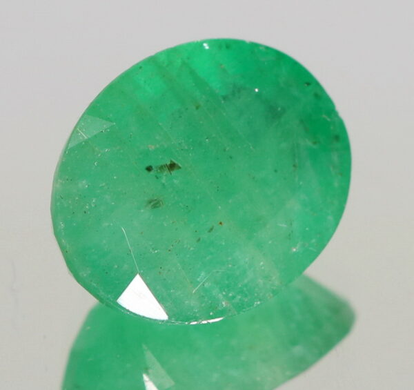 Gorgeous 4.61ct rich green Colombian Emerald