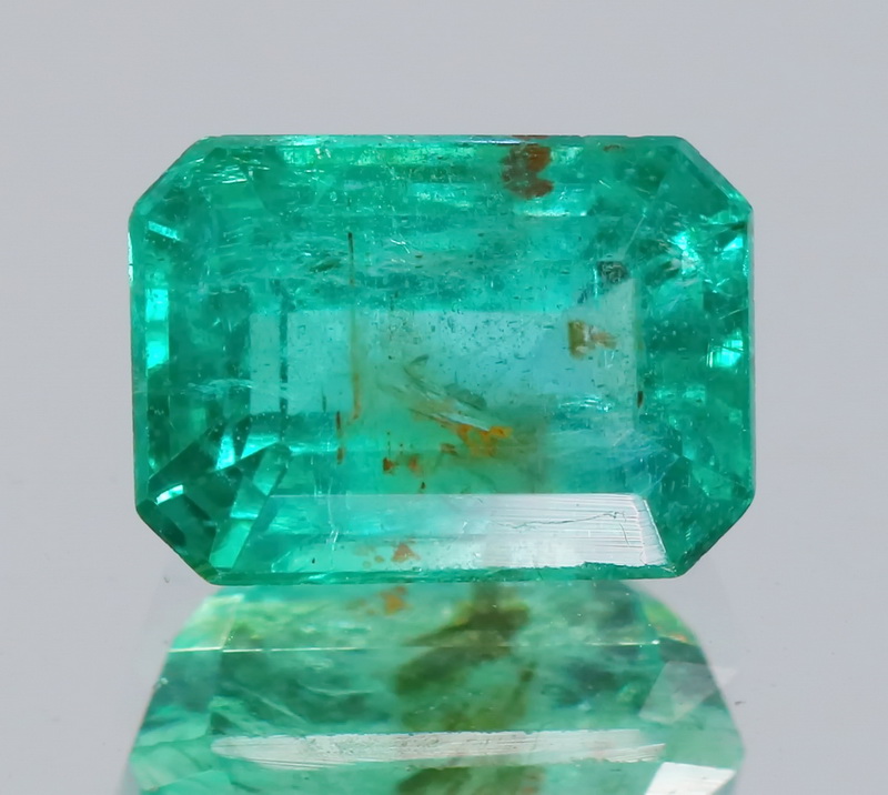 Marvelous 1.20ct untreated Colombian Emerald
