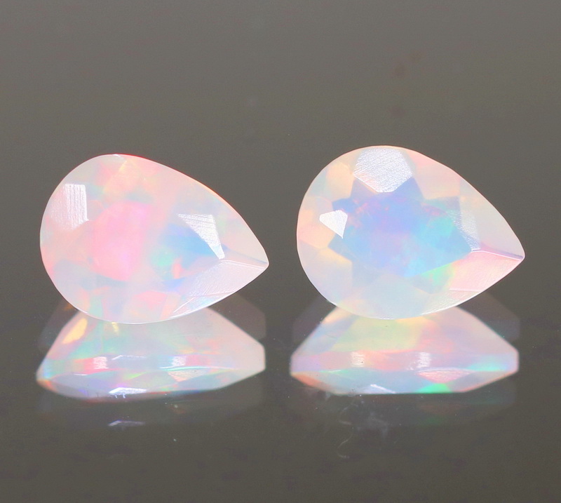 Floral flashing 1.31ct Ethiopian Jelly Opal pair
