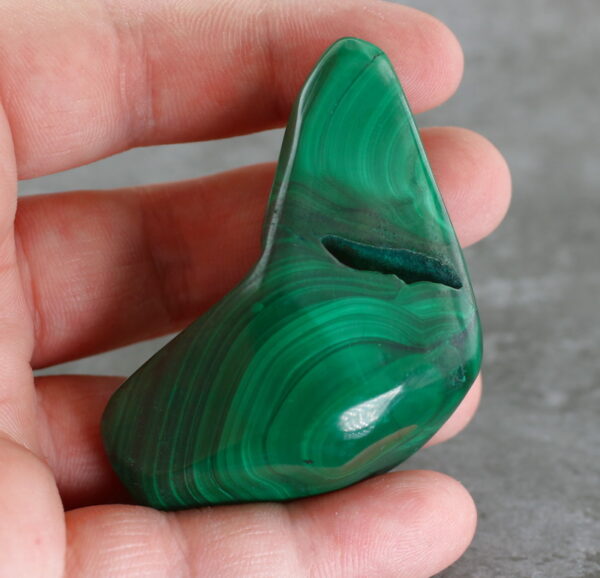 Substantial 493ct natural green Malachite