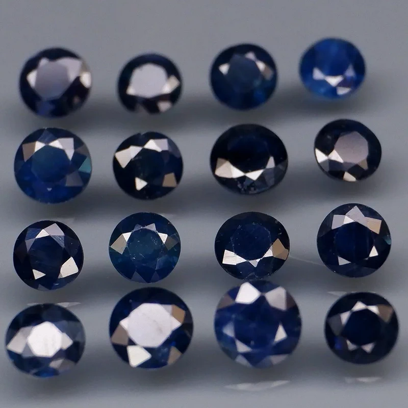 Heated only! 4.35ct blue sapphire set