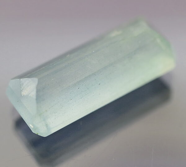 Untreated! 13.75ct glowing sea blue Aquamarine