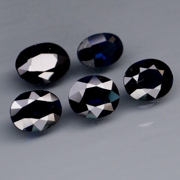 Heated Only! 3.16ct midnight blue Sapphire set