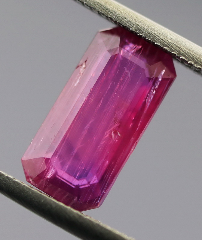 Real! 1.66ct violet pink untreated Sapphire