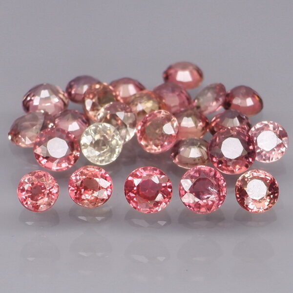 Untreated! 3.62ct dusty rose Sapphire set