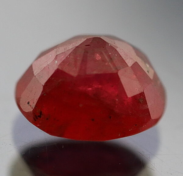 Top blood red 1.71ct Ruby from Mozambique -Heated only!!!