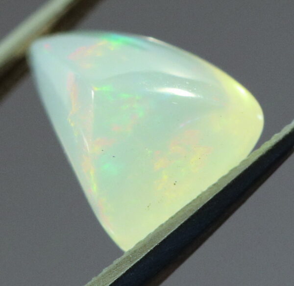 Untreated 1.65ct Welo Jelly Opal
