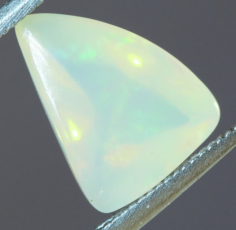 Untreated 1.65ct Welo Jelly Opal